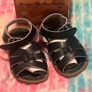 Sun San sandals size 5 NWT